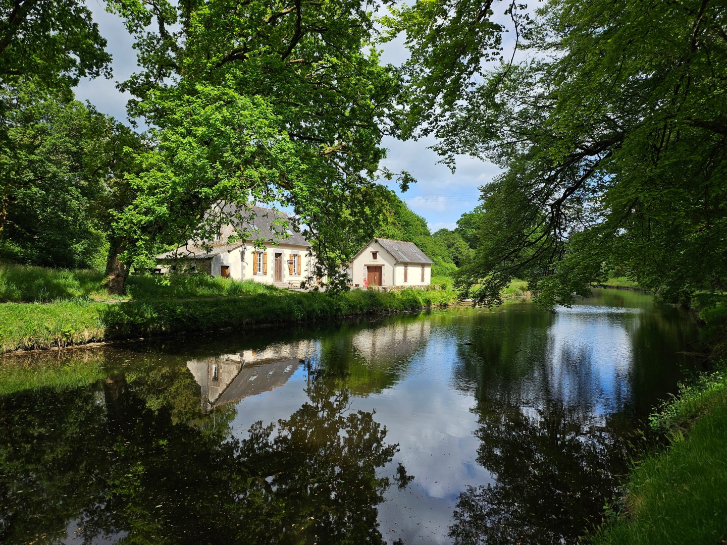 Ouvrir la diaporama Pont ar Lenn Café, canal de Nantes à Brest