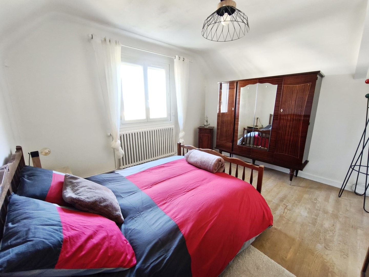 Ouvrir la diaporama Chambre 2 à l'étage