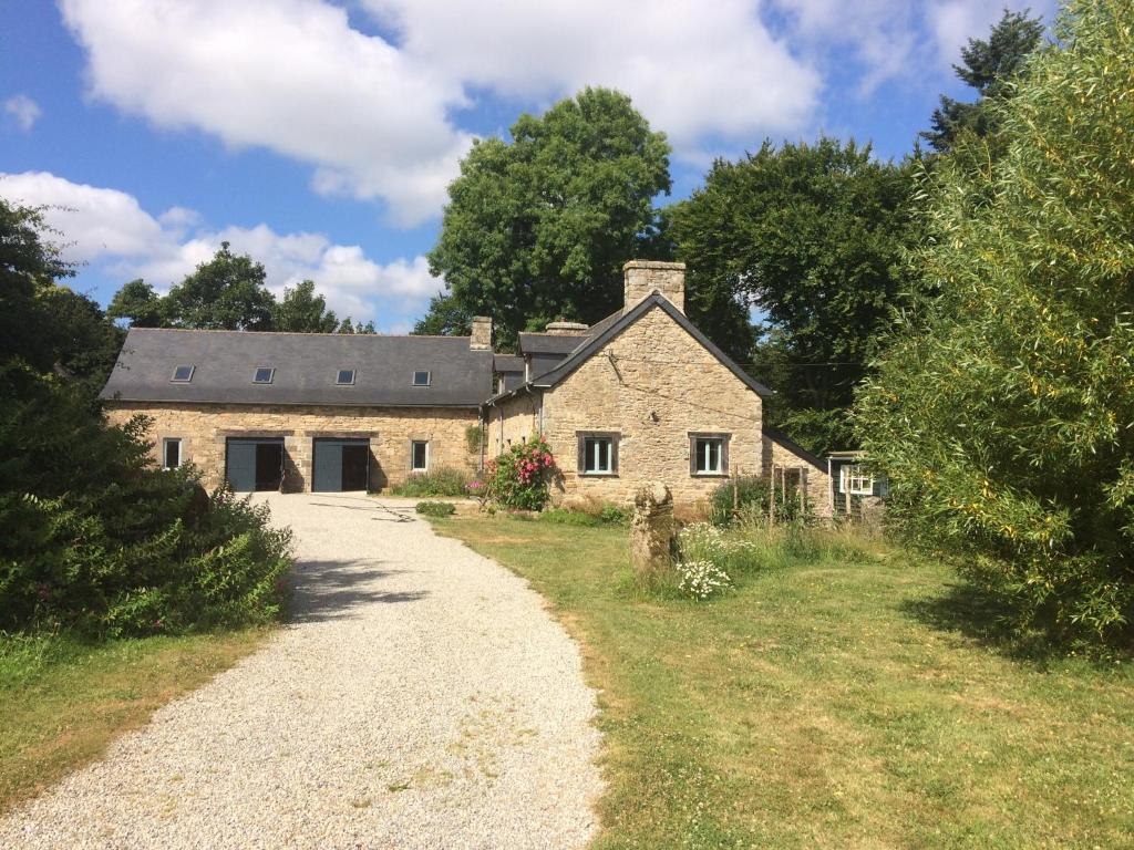 Gîte_Manoir_Botcol_St_Nicolas_du_Pélem 1