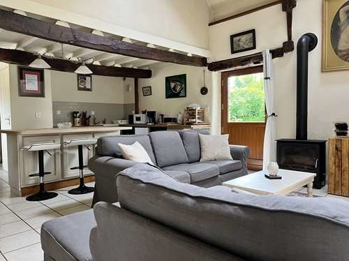 Ouvrir la diaporama salon_instemps_repos_grange_Bon_Repos_sur_Blavet