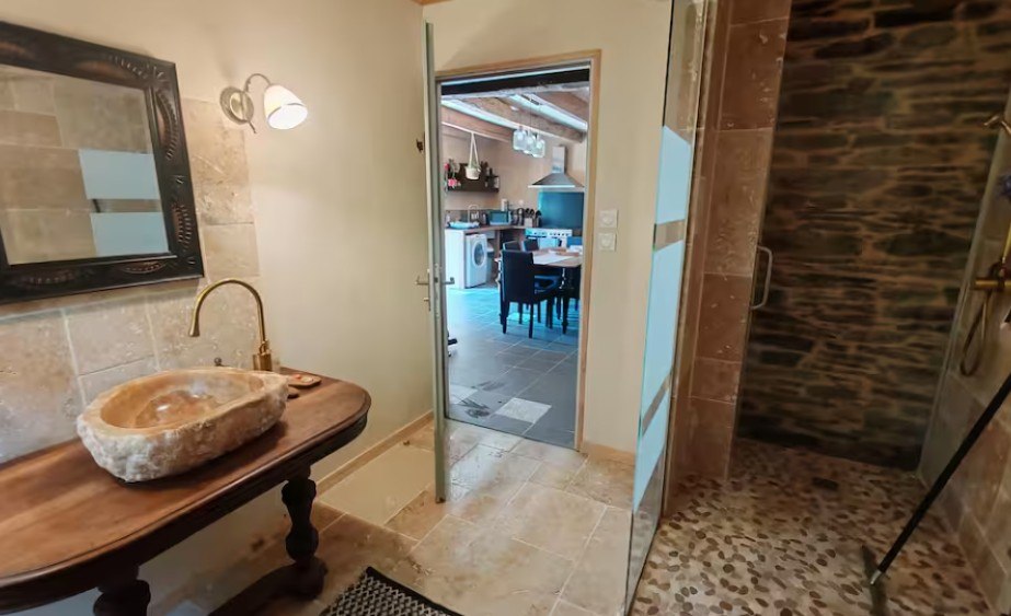 Ouvrir la diaporama Salle_d'eau_Ar wezenn Gozh_ Laniscat