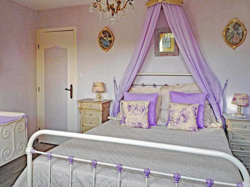 Ouvrir la diaporama chambre-glycine