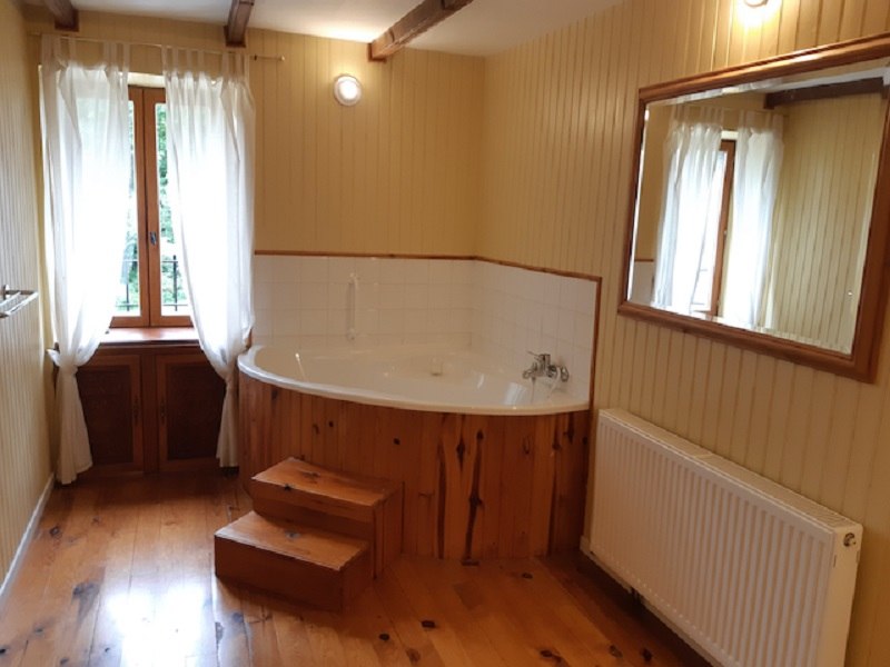 Ouvrir la diaporama salle de bain opaline