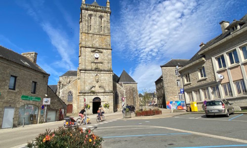 Collégiale Notre Dame du Roncier