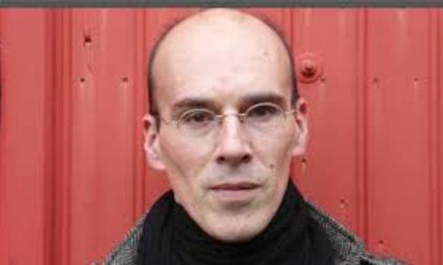 Lecture-performance par Aldo Qureshi