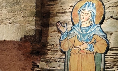 Une journée immersive dans l’univers de Hildegarde pour découvrir cette femme avant-gardiste : visite exposition + atelier + création d’un baume ou d’une boisso