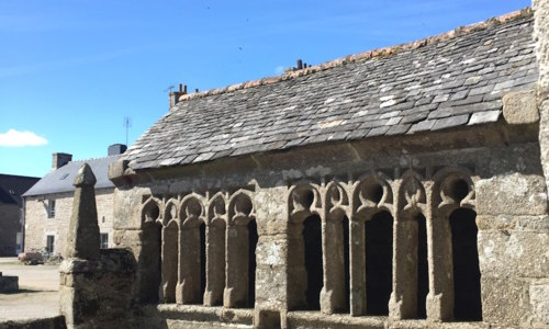 Enclos paroissial