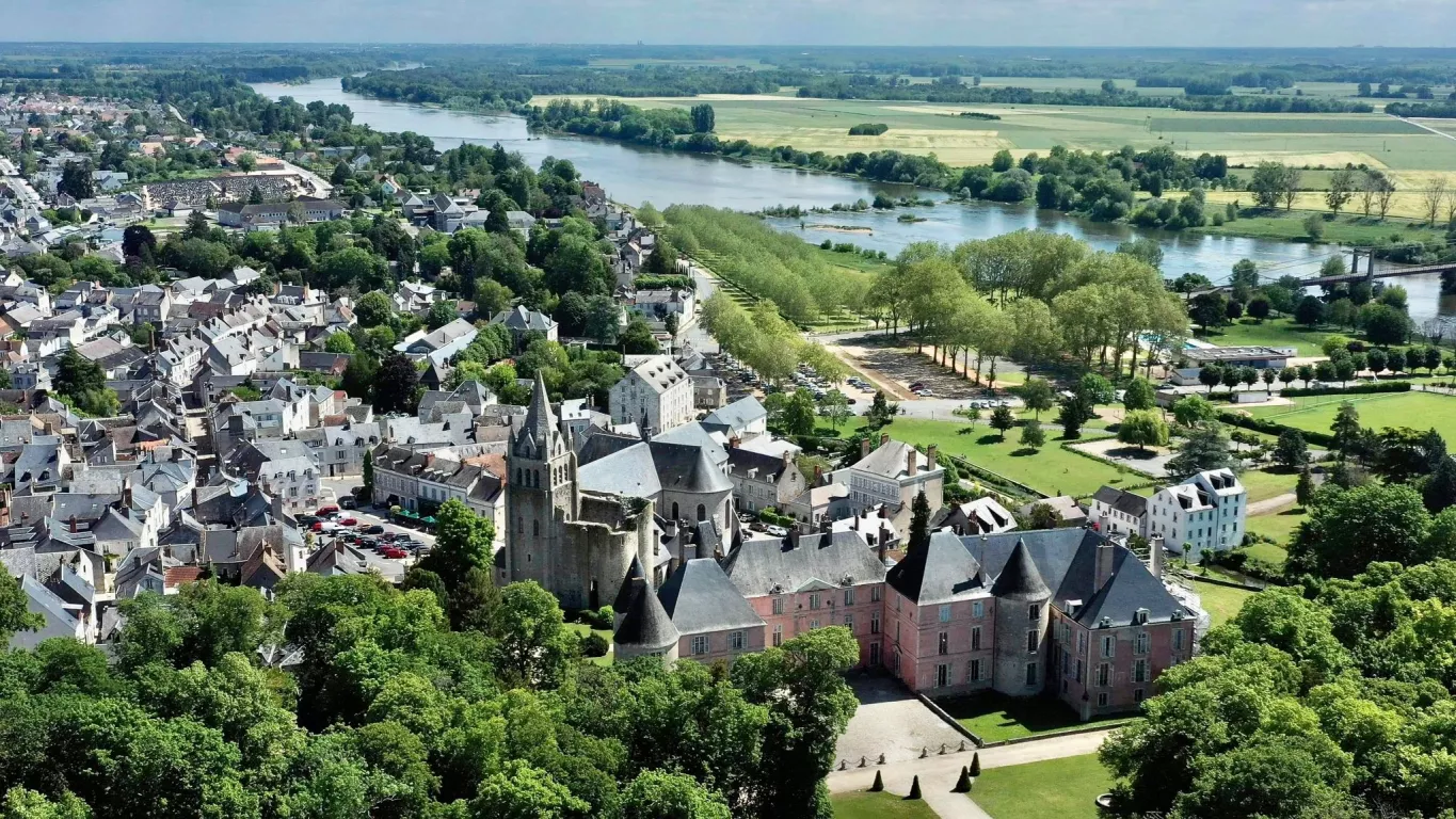 Visite Meung-sur-Loire, ville des évêques et des... Du 15 juin au 24 août 2024