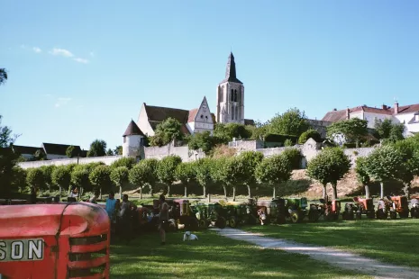 Vide grenier, marché et battage à l’ancienne