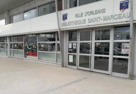 Visite de la médiathèque Saint-Marceau