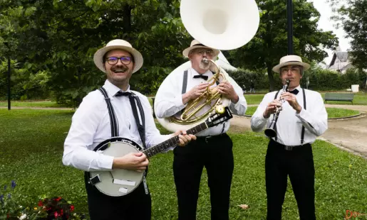 Déambulation du trio de Jazz 45