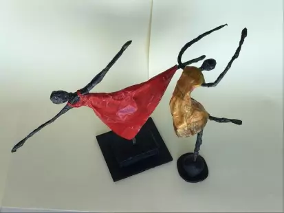 Sculpture en papier mâché