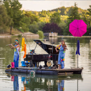 Concert flottant : le piano du lac