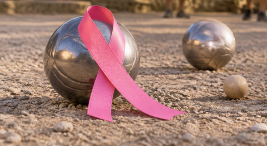 Concours de pétanque dans le cadre d'Octobre Rose