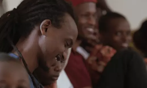 A l'ombre des collines, documentaire de Laëtitia Gaudin-Le Puil et Anne Jochum