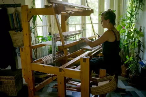 En coulisses - Découvrez les coulisses de LUCIE DAMOND Artisan d’art textile
