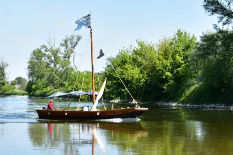 Burgers sur Loire à bord de la Sterne