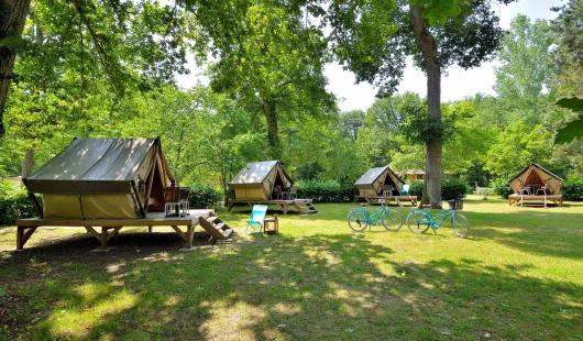 Camping Seasonova Etang de la Vallée