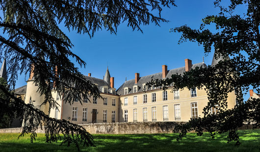 Château de Huisseau-sur-Mauves