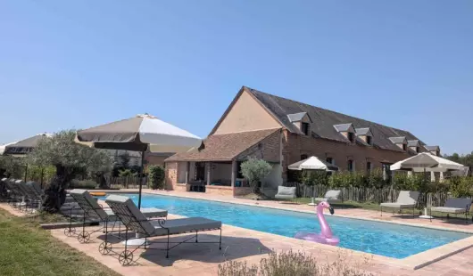 Ferme du Poirier - Padel, Piscine & Spa, Gite de groupe en Sologne