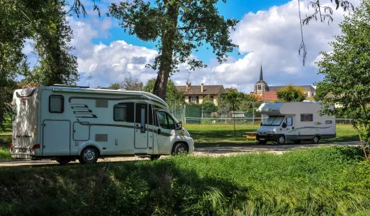 Aire de stationnement et de services camping-car du Lavoir