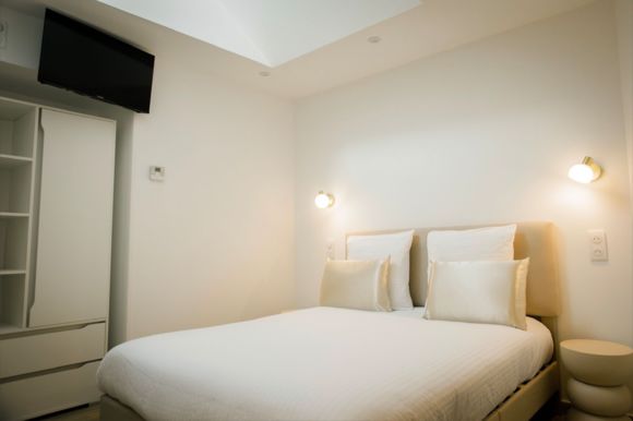 Suite 2 chambre familiale - lit 150- salle de bain privative