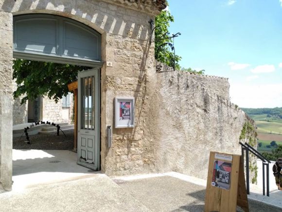 Espace Points de Vue (espace expositions/vente)