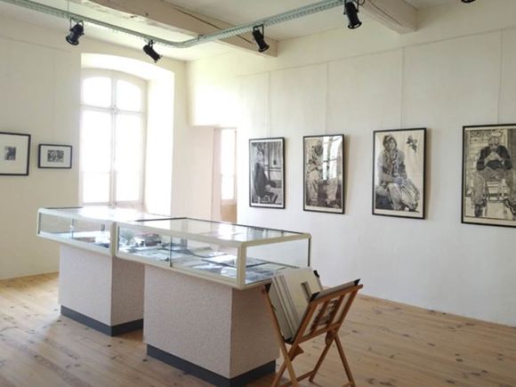 Espace Points de Vue (espace expositions/vente)