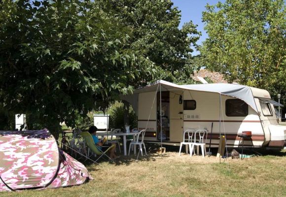 Camping Le Lomagnol - Beaumont-de-Lomagne - Tourisme Tarn-et-Garonne