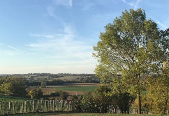 Vue sur la campagne - Appartement à Endoufielle