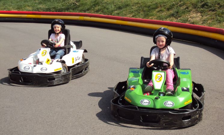 3 circuits adaptés aux enfants au karting de Ploermel, proche Lorient Bretagne Sud (Morbihan, 56)