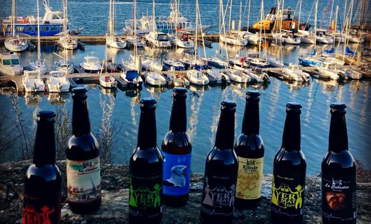8 types de bière produits à l'année à la microbrasserie Yermat Bier de Locmiquélic, proche Lorient Bretagne Sud (Morbihan, 56)