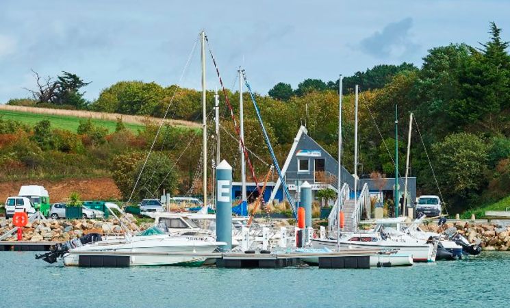 Accueil jusqu'à 15 bateaux visiteurs au Port de plaisance de Guidel, proche Lorient Bretagne Sud (Morbihan, 56)
