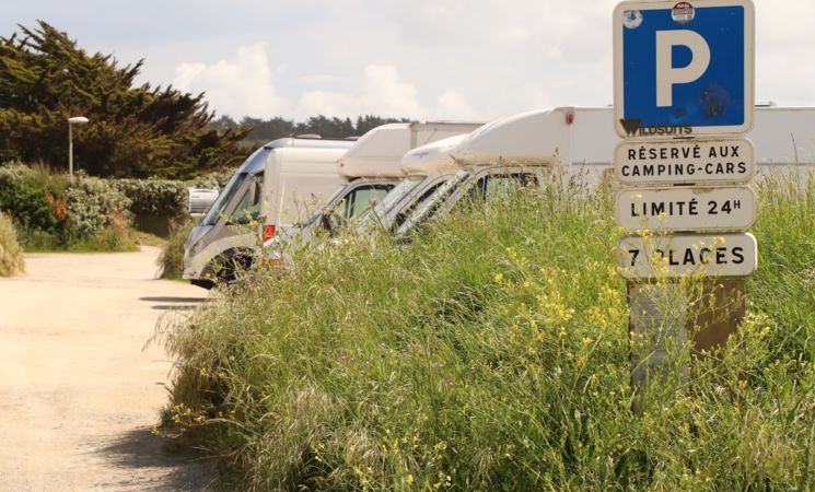 aire de camping-car à guidel-plages pour passer la soirée proche de la plage (Morbihan, 56)