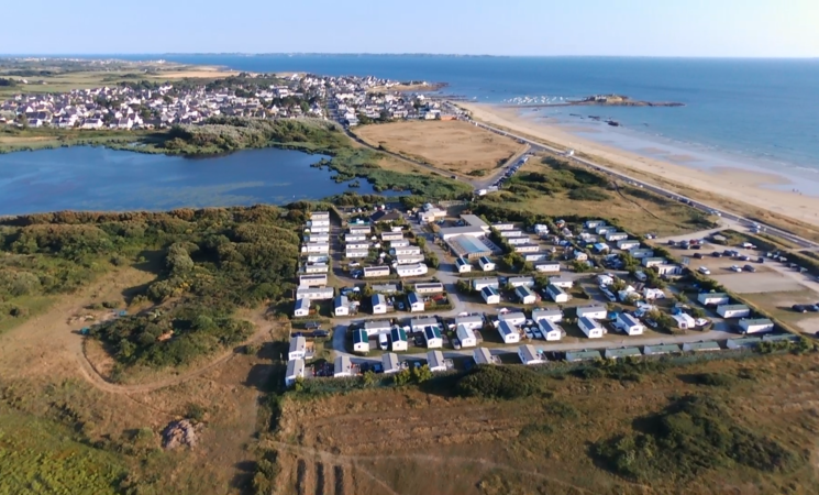 Camping de la Plage à Guidel, camping calme et familial proche du Fort-Bloqué et à 100 mètres de la plage et du GR34 (Morbihan, 56)