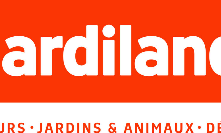 Jardiland, végétaux, produits d'hygiène et soins pour les animaux, rayon décoration, Lanester (Morbihan 56)