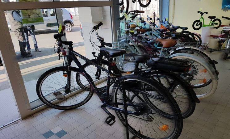Location de vélos classiques et électriques chez Blavet Cyclo à Inzinzac-Lochrist, proche Lorient Bretagne Sud (Morbihan, 56)