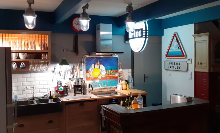 Ambiance bistrot pour la cuisine de la maison les pêcheurs à l’ île de Groix Lorient Bretagne Sud (Morbihan, 56)