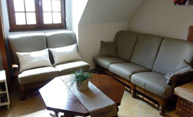 Appartement 7 personnes à Larmor-Plage avec espace salon et canapé cosy (Morbihan, 56)