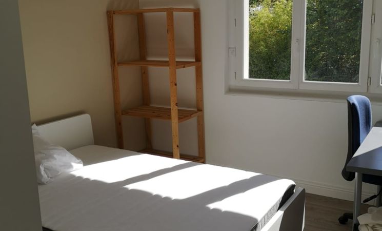 Chambre double 1 dans appartement 4 personnes à louer à Lorient pour des vacances près de la mer (Morbihan, 56)