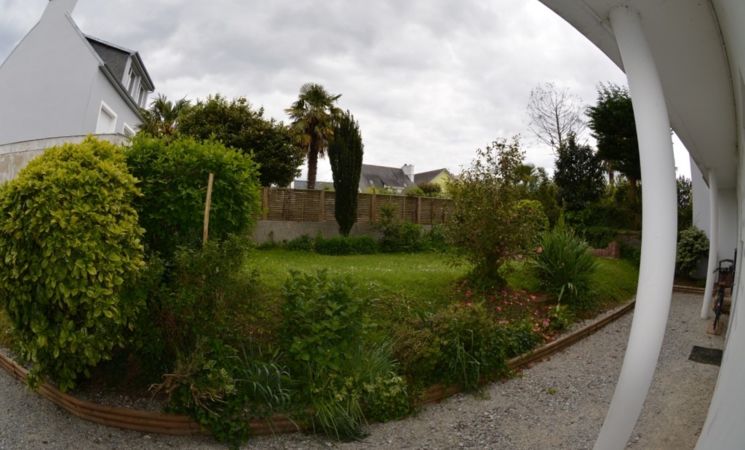 Location de vacances avec jardin clos fleuri au calme proche de La Base à Lorient (Morbihan 56)