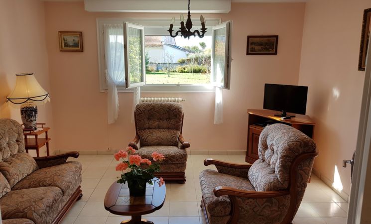 Le salon de la location saisonnière pour 2 personnes à Lanester, proche Lorient Bretagne Sud (Morbihan, 56)