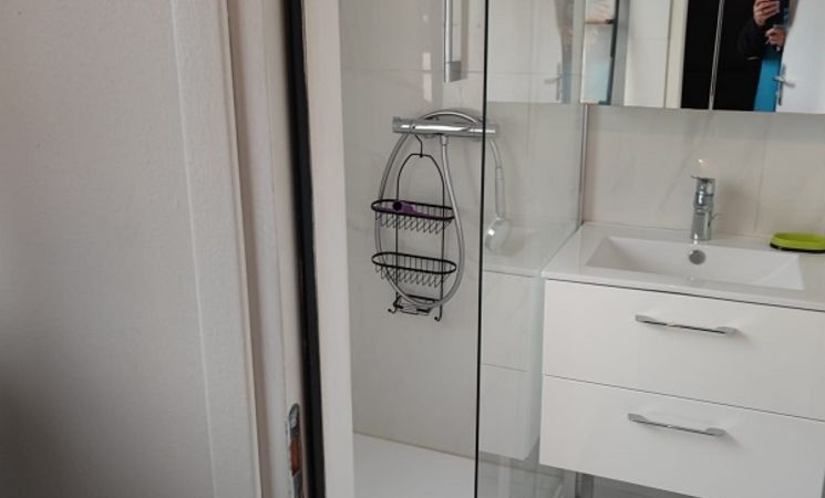 Studio 2 personnes à Guidel avec salle de bain et douche (Morbihan, 56)