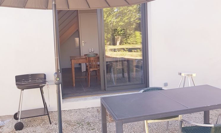 Terrasse pour bbq et repas au jardin pour 2 ou 4 personnes à l'île de Groix (Morbihan, 56)