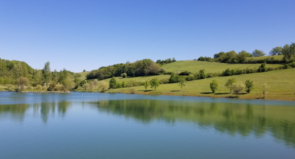 le lac à 1 min du chalet