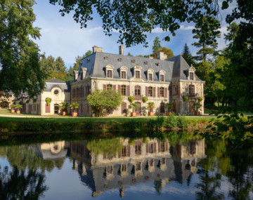 Château : longère et salle Meyer