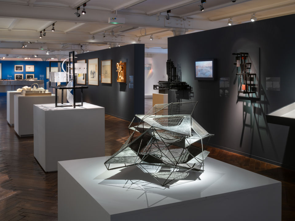 Vue de l’exposition «Horizons en mouvement», 2024. Frac Centre-Val de Loire