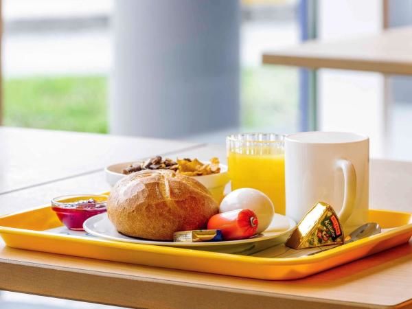 PETIT DEJEUNER