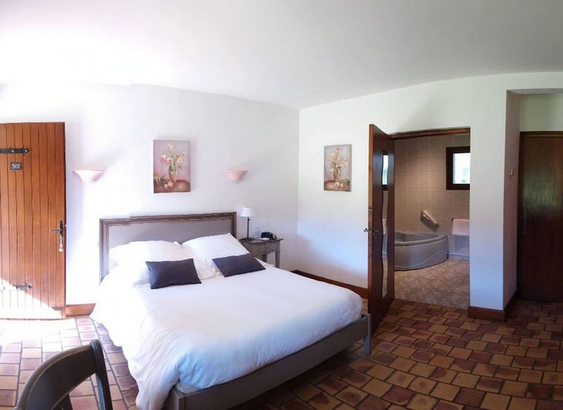 hotel-la-ferte-saint-aubin-l-oree-des-chenes-chambre