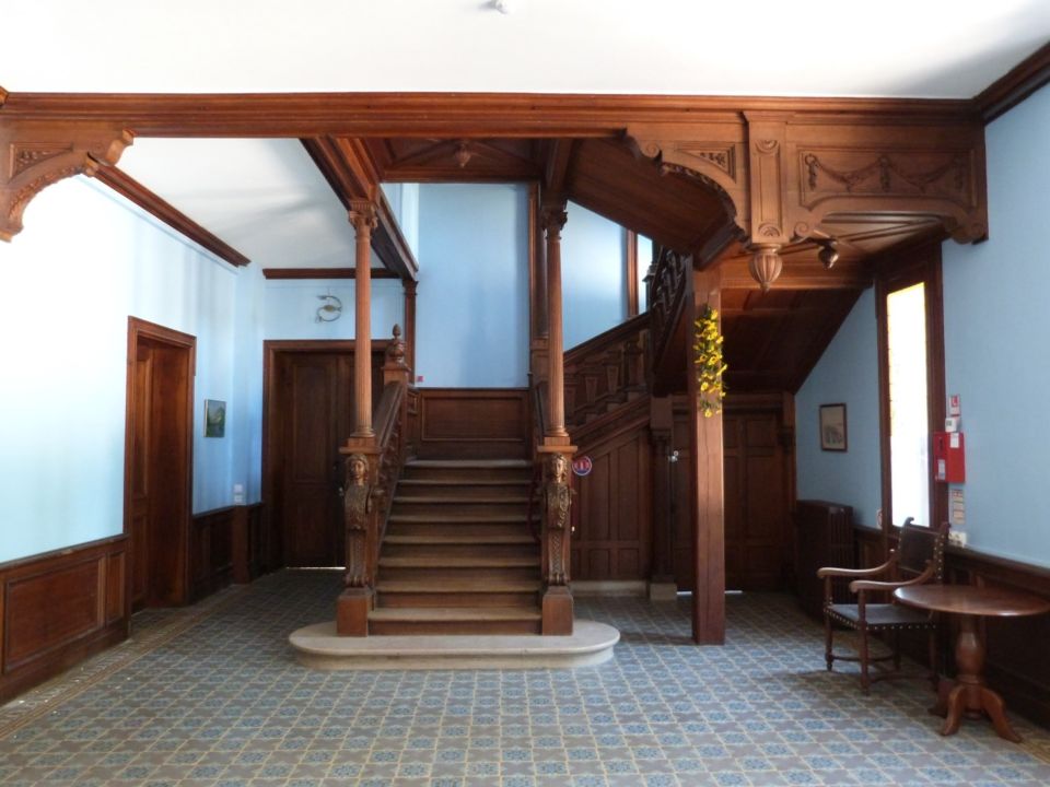 salle-reception-la-ferte-saint-aubin-chateau-de-la-luziere-interieur